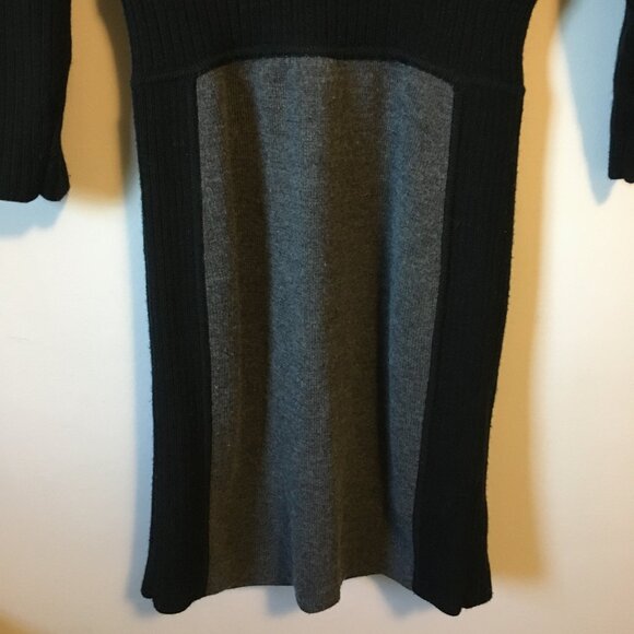 Two Tone Merino Wool Colourblock Sweater 3/4 Sleeve Dress - Picture 4 of 13